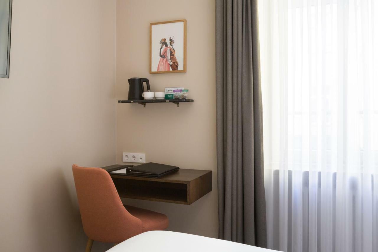 Hotel Perrin - Former Carlton ลักเซมเบิร์ก ภายนอก รูปภาพ