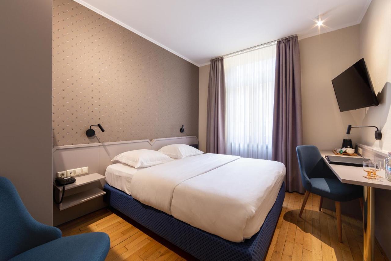 Hotel Perrin - Former Carlton ลักเซมเบิร์ก ภายนอก รูปภาพ